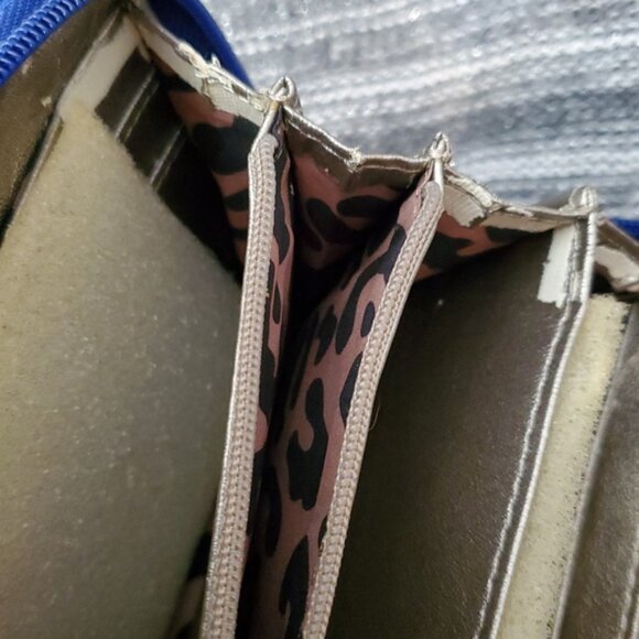 New Nine West Royal Blue Zip-Around Wallet - Picture 11 of 12